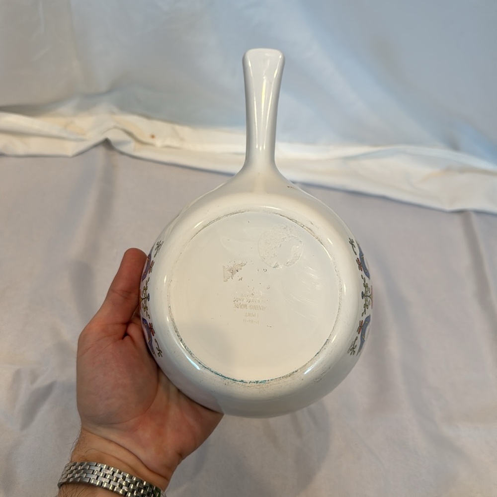 Vintage Corning Ware 1975 Country Festival/Blue Bird Pattern Sauce Skillet - Picture 4 of 5